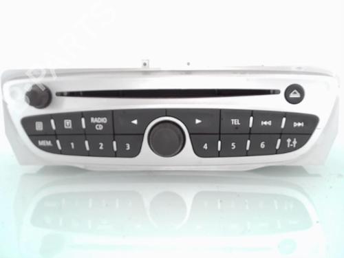 Bilradio RENAULT MEGANE III Grandtour (KZ0/1) 1.5 dCi (KZ09, KZ0D, KZ1G, KZ29, KZ14, KZ1W, KZ10, KZ1F,... (110 hp) 25355583