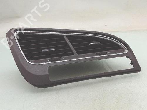 Used Air vent Air vent PEUGEOT 5008 (0U_, 0E_) 1.6 HDi (114 hp) 40003326 40003326