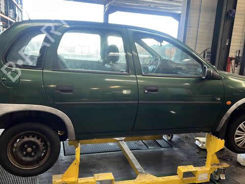 Left mirror OPEL CORSA B (S93) 1.4 i 16V (F08, F68, M68) | BP25356809C26 