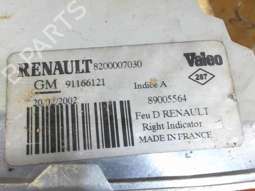 Blinklys foran høyre RENAULT TRAFIC II Van (FL) 1.9 dCi 100 (FL0C, FL0K, FL0B) (101 hp) 25365664