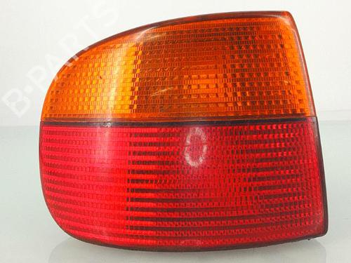 Used Left taillight FIAT PUNTO (176_) 60 1.2 (176AP, 176AR, 176AQ, 176BB) (60 hp) 25359794