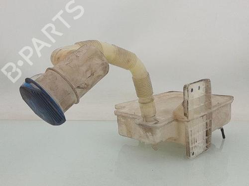 Used Windscreen washer tank VW GOLF VI (5K1) 2.0 TDI (110 hp) 29340682