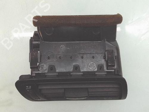 Difusor / Saída de ar VW PASSAT CC B6 (357) 2.0 TDI | BP30923781I21
