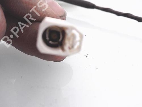 Antenne/Base Antenne/Base PEUGEOT 208 I (CA_, CC_) 1.4 HDi (68 hp) 25371759 25371759