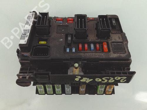 Used Fuse box Fuse box CITROËN C3 I (FC_, FN_) 1.4 HDi (68 hp) 26583919 26583919