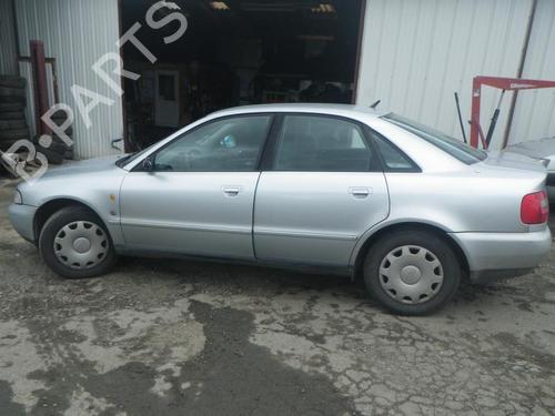 Højre baglygte AUDI A4 B5 (8D2) 1.9 TDI | BP25350861C35