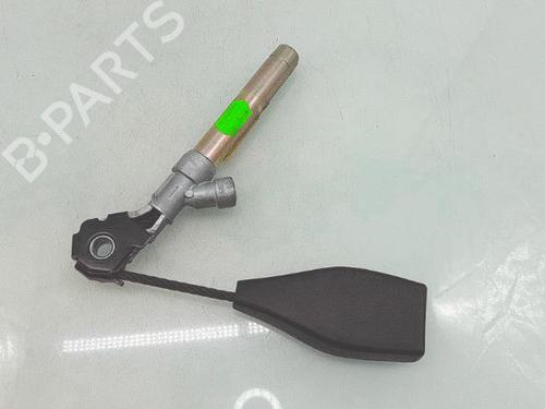 Sikkerhetsbelte-spenne RENAULT CLIO II (BB_, CB_) 1.2 16V (BB05, BB0W, BB11, BB27, BB2T, BB2U, BB2V, CB05,... (75 hp) 32135870