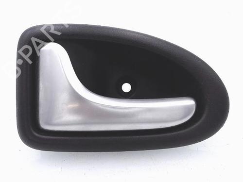 Venstre foran invendig håndtak RENAULT CLIO II (BB_, CB_) 1.5 dCi (B/CB07) (65 hp) 25372605