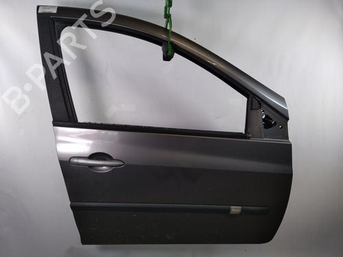 Used Right front door RENAULT CLIO III (BR0/1, CR0/1) 1.5 dCi (C/BR0G, C/BR1G) (68 hp) 25362869