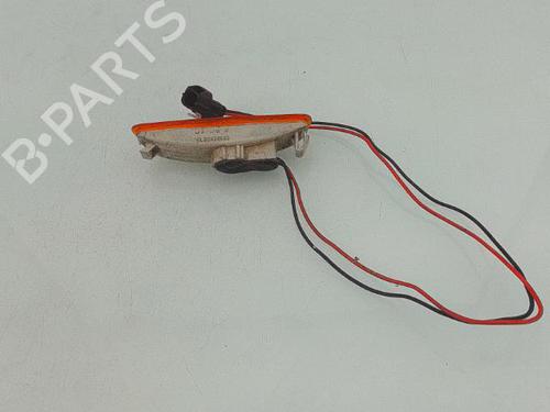 Used Left front indicator Left front indicator VOLVO S40 I (644) 1.9 DI (95 hp) 29213948 29213948