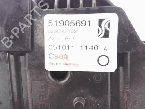 Front right lock FIAT GRANDE PUNTO (199_) 1.2 | BP25350058C97
