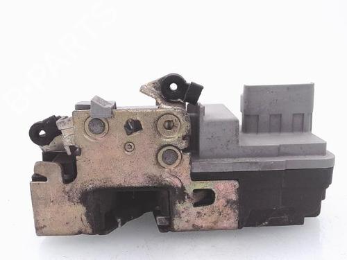 Used Front right lock Front right lock PEUGEOT 206 Hatchback (2A/C) 1.4 HDi eco 70 (68 hp) 25372353 25372353
