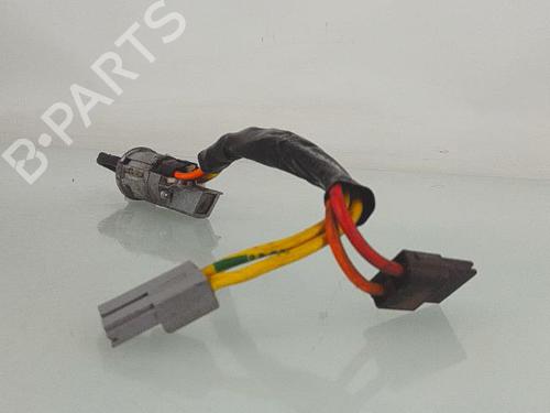 Used Ignition barrel Ignition barrel RENAULT SUPER 5 Hatchback Van (S40_) [1984-1996] 27318883 27318883