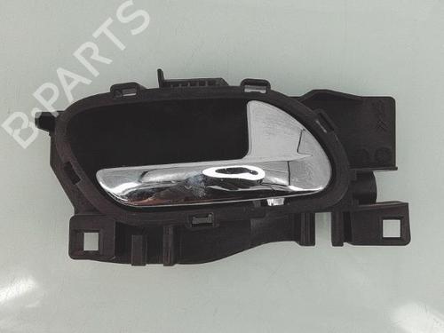 Used Rear right interior door handle Rear right interior door handle PEUGEOT 3008 I MPV (0U_) 1.6 HDi (114 hp) 26665127 26665127