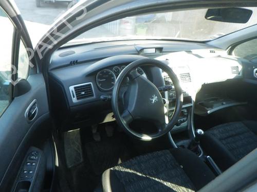 Left mirror PEUGEOT 307 (3A/C) 2.0 HDi 110 | BP25355203C26 