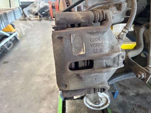 right-front-brake-caliper-citroen-c3-iii-sx-2016-38954955 main image
