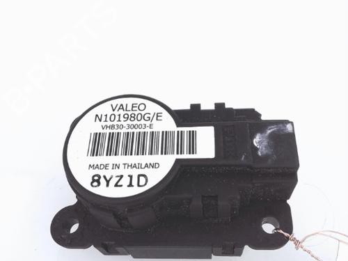 Used Climate control RENAULT SCÉNIC III (JZ0/1_) 1.9 dCi (JZ0J, JZ1J, JZ1K, JZ1S) (131 hp) 25351297