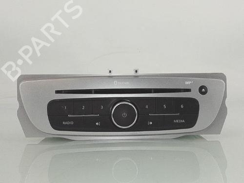Used Radio RENAULT MEGANE III Hatchback (BZ0/1_, B3_) 1.2 TCe (BZ2B, BZ11) (116 hp) 25362364