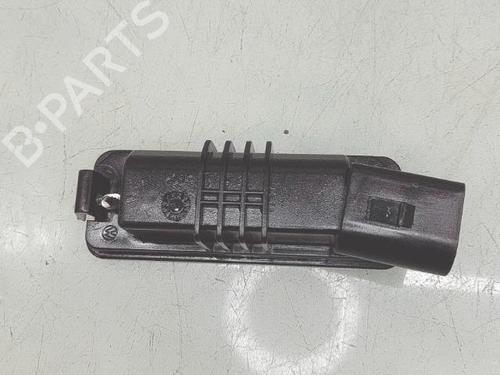 Licence plate light VW GOLF V (1K1) 1.6 FSI | BP36691115I40 - Image 3