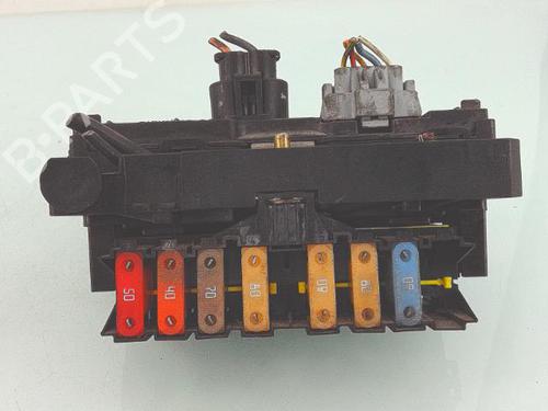 Fuse box PEUGEOT 407 SW (6E_, 6D_) 2.0 HDi 135 | BP29635642E1 