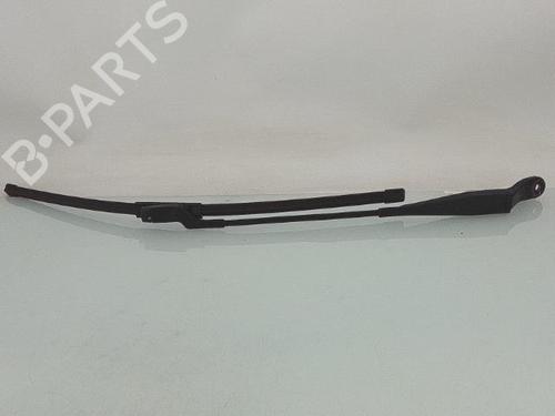 Used Front windshield wiper arm PEUGEOT 208 I (CA_, CC_) 1.2 VTI 82 (82 hp) 28815896