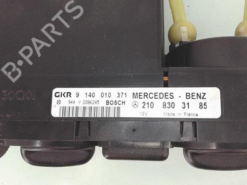 AC Styreenhet / Manøvreringsenhet MERCEDES-BENZ E-CLASS (W210) E 220 CDI (210.006) | BP27303735I5 