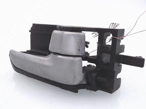 Used Front right interior door handle Front right interior door handle SUZUKI SWIFT III (MZ, EZ) 1.3 DDiS (RS413D) (75 hp) 25366124 25366124