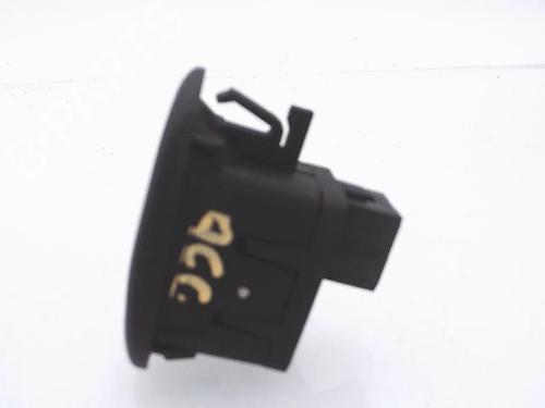 Used Left front window switch Left front window switch CITROËN C3 I (FC_, FN_) 1.4 HDi (68 hp) 25363902 25363902