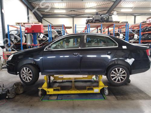 Right taillight VW JETTA III (1K2) 2.0 TDI | BP30658785C35 - Image 13