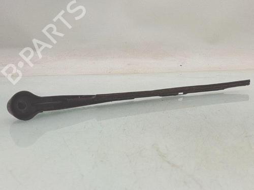 Used Rear windshield wiper arm Rear windshield wiper arm 37092410 37092410