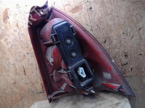 Venstre baglygte PEUGEOT 307 Break (3E) 2.0 HDI 110 (107 hp) 25355682