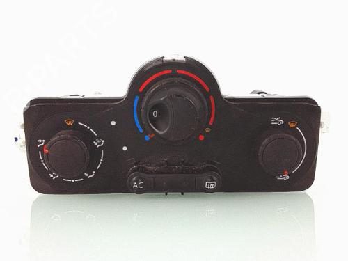 Used Climate control RENAULT CLIO III (BR0/1, CR0/1) 1.5 dCi (C/BR0G, C/BR1G) (68 hp) 25353687