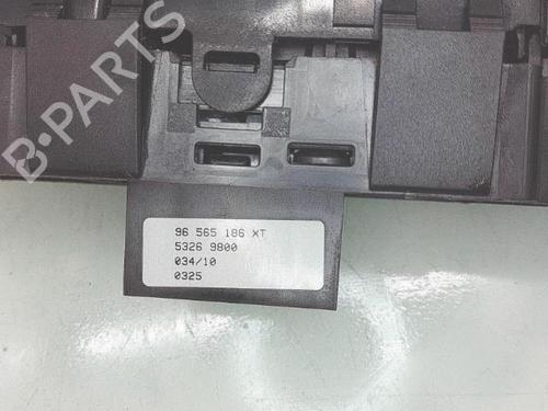 Used Left front window switch Left front window switch PEUGEOT 308 I (4A_, 4C_) 1.4 16V (95 hp) 33724706 33724706