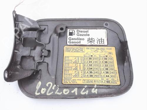 Używane Klapa wlewu paliwa AUDI A4 B5 (8D2) 1.9 TDI (116 hp) 25351246