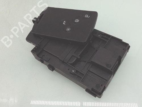 Used Card reader RENAULT SCÉNIC III (JZ0/1_) 1.6 dCi (JZ00, JZ12) (130 hp) 30434732