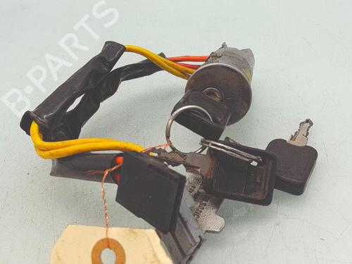 Used Ignition barrel Ignition barrel RENAULT RAPID Box Body/MPV (F40_, G40_) 1.9 D (F40R) (54 hp) 32002804 32002804