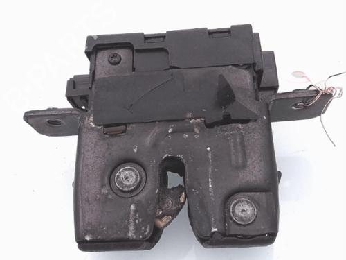 Tailgate lock RENAULT LAGUNA II Grandtour (KG0/1_) 1.9 dCi | BP25369388C101 