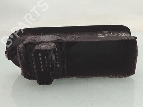Left front window switch RENAULT MEGANE II (BM0/1_, CM0/1_) 1.5 dCi (BM02, BM13, BM2A, CM02, CM13) | BP28813617I27