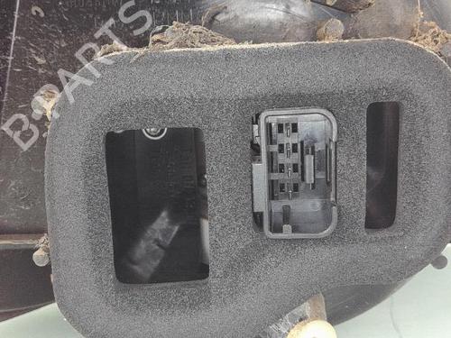 Right taillight VW GOLF PLUS V (5M1, 521) 1.9 TDI | BP25371132C35 - Image 2