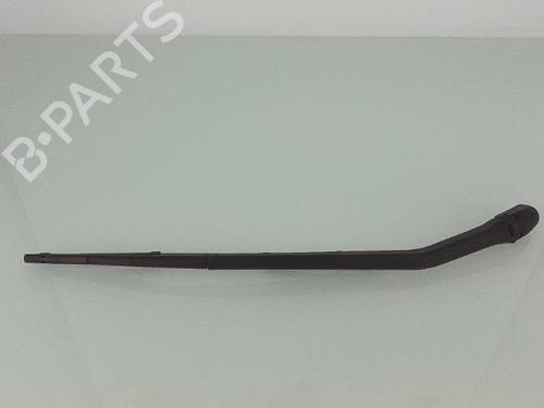 Used Rear windshield wiper arm FIAT PUNTO (188_) 1.2 60 (188.030, .050, .130, .150, .230, .250) (60 hp) 25359925