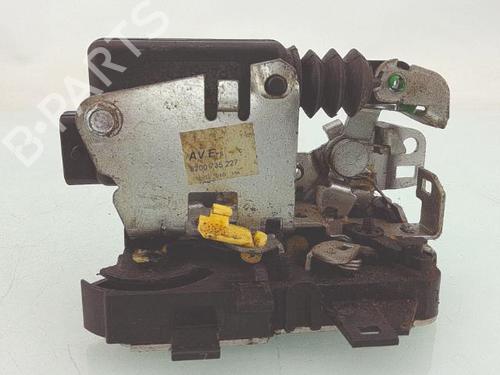 Used Front left lock DACIA SANDERO 1.4 (BS0C, BS0A, BS0G, BS1F, BS0E) (75 hp) 30109997