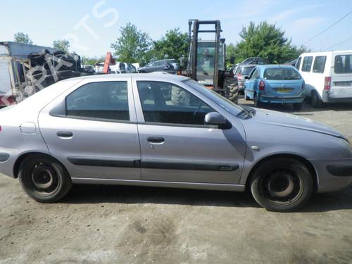 Left taillight CITROËN XSARA (N1) 2.0 HDi 90 | BP25355177C34