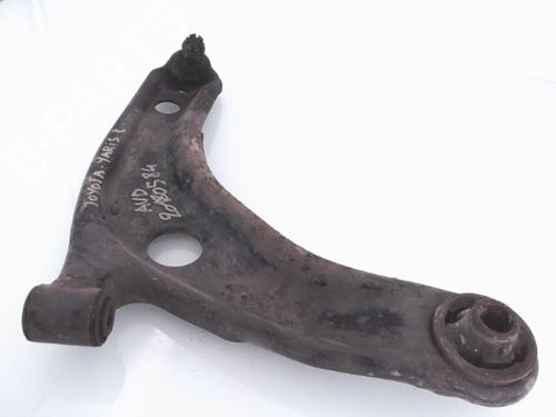 Used Right front suspension arm TOYOTA YARIS (_P9_) 1.4 D-4D (NLP90_, NLP90R) (90 hp) 25351134