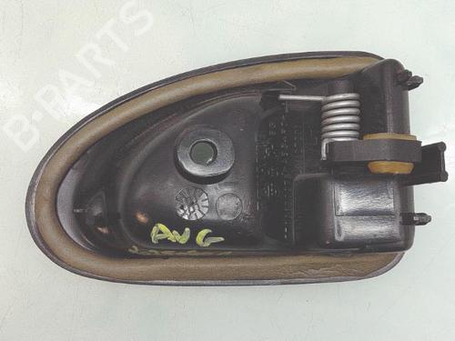 Used Front left interior door handle Front left interior door handle RENAULT MEGANE I (BA0/1_) 1.9 dTi (BA08, BA0N) (98 hp) 30884574 30884574