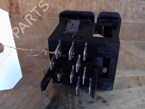 Used Headlight switch Headlight switch VW POLO Coupe (86C, 80) 1.0 (45 hp) 25358552 25358552