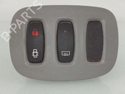 Used Switch RENAULT TRAFIC II Van (FL) 1.9 dCi 80 (FL0B) (82 hp) 26319938
