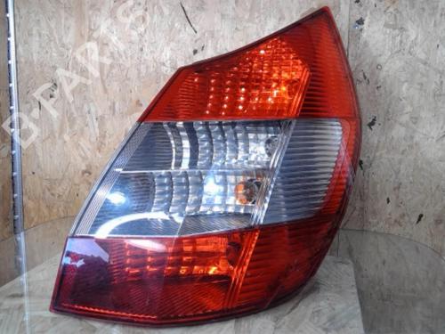 Used Right taillight RENAULT GRAND SCÉNIC II (JM0/1_) 1.9 dCi (JM0G, JM12, JM1G, JM2C) (120 hp) 25359539