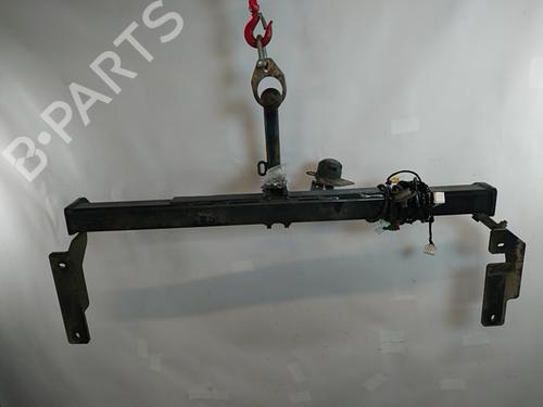Used Tow ball/Mechanism CITROËN C5 I (DC_) 2.0 HDi (DCRHZB, DCRHZE) (109 hp) 30909359