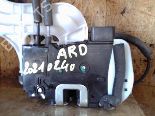 Rear right lock HYUNDAI ix35 (LM, EL, ELH) 2.0 CRDi | BP25358710C99 