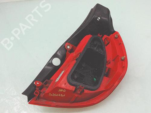 left-taillight-renault-clio-iii-br01-cr01-2005-2006-2007-2008-2009-2010-2011-2012-2013-2014-31138711 main image